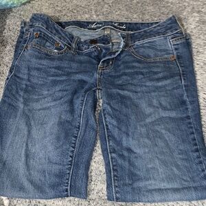 American Eagle Outfitters Dark Blue Cropped Jeans